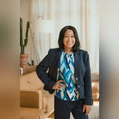 皇甫苑